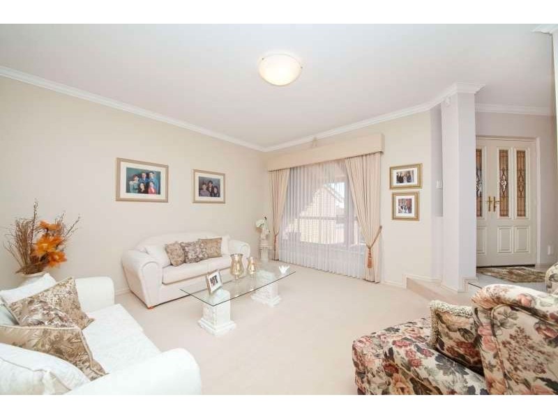 16 Barrett Street, Spearwood WA 6163