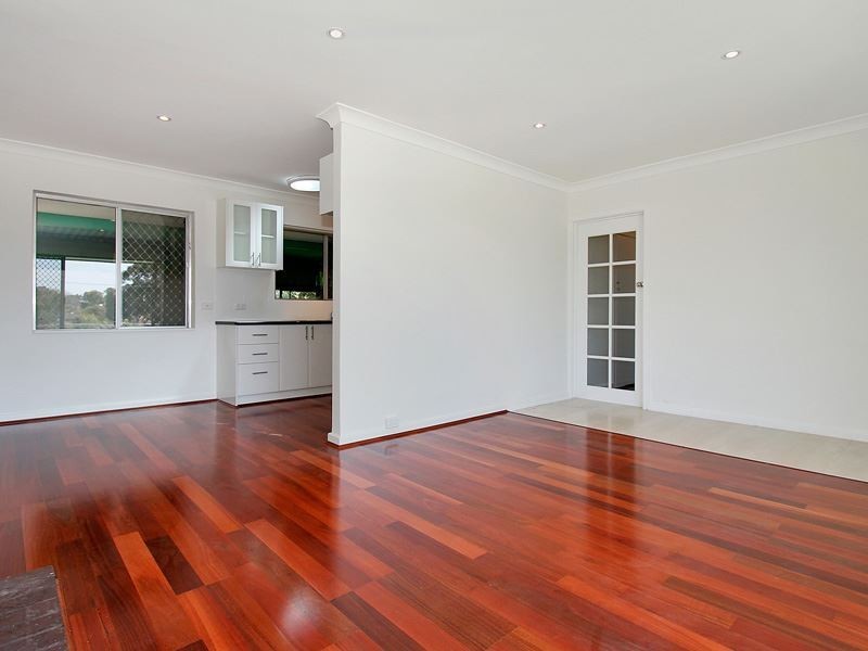 1 Miranda Crescent, Coolbellup WA 6163