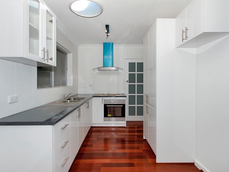 1 Miranda Crescent, Coolbellup WA 6163