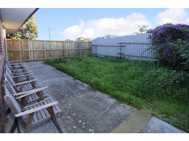 38 Redmond Road, Hamilton Hill WA 6163