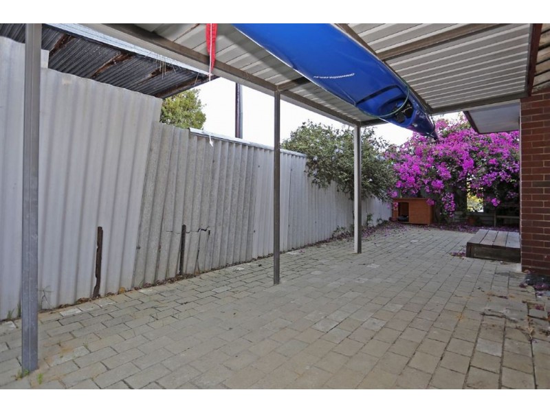 38 Redmond Road, Hamilton Hill WA 6163