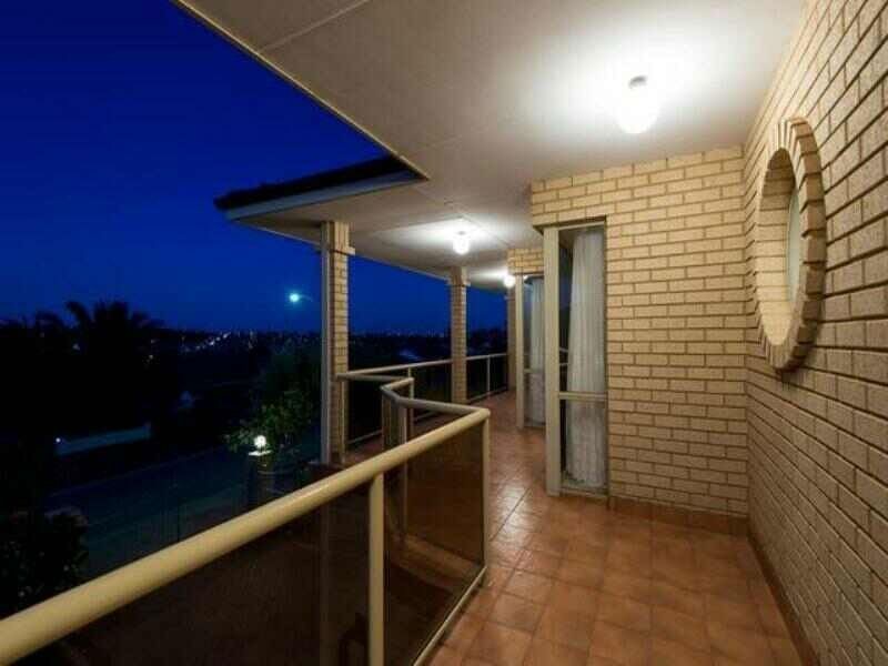 4 Strickland Court, Coogee WA 6166