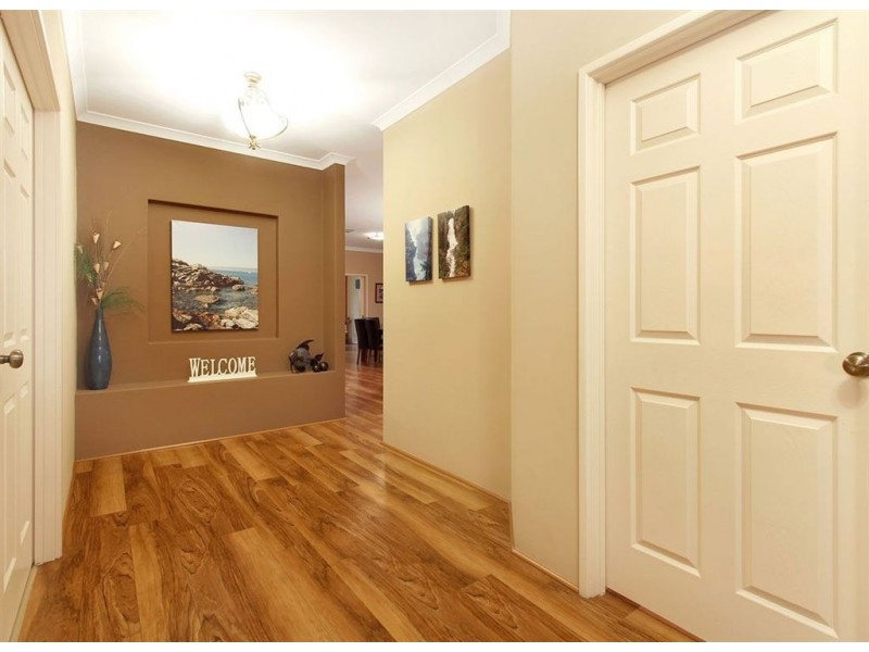 10 Warrego Street, Hammond Park WA 6164