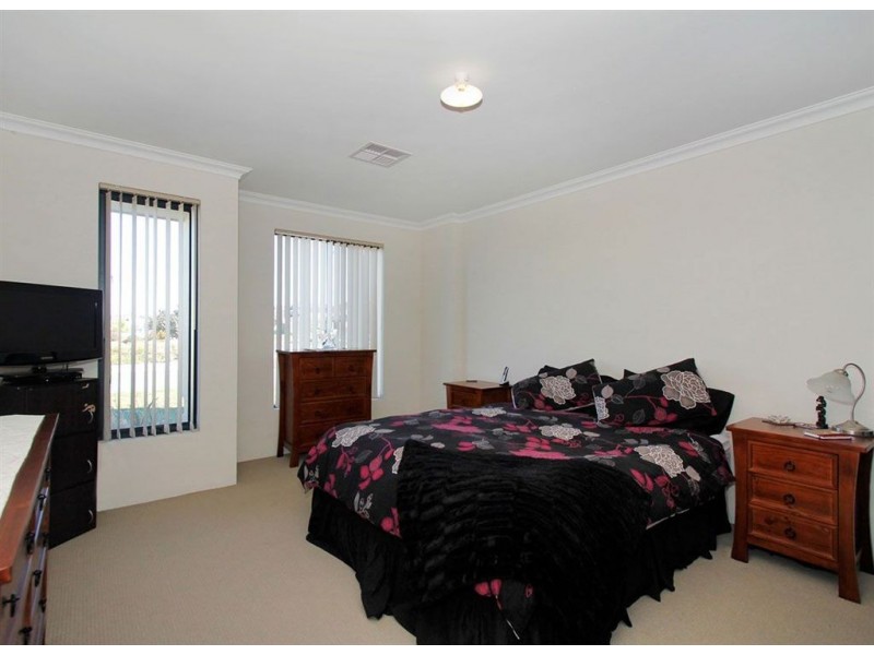 11A New England Vista, Aubin Grove WA 6164