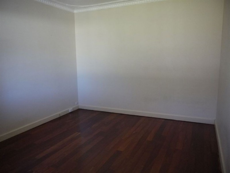 44 Helen Street, Hamilton Hill WA 6163