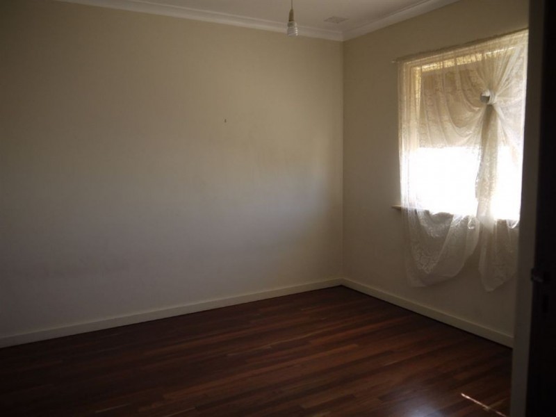 44 Helen Street, Hamilton Hill WA 6163