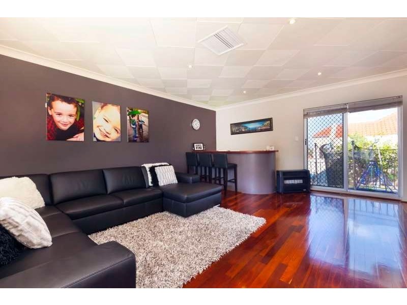 27 Wardle Road, Beaconsfield WA 6162