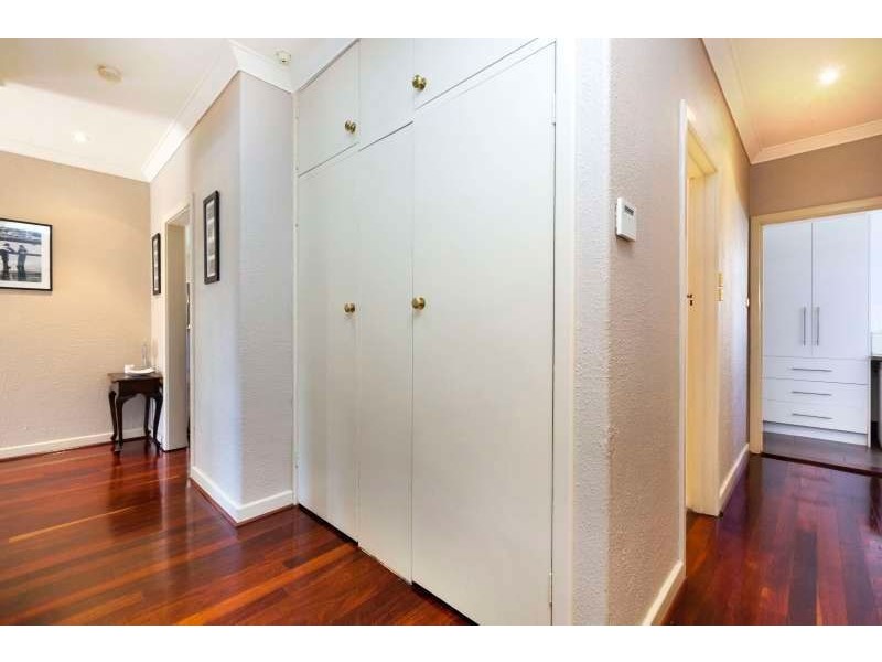 27 Wardle Road, Beaconsfield WA 6162