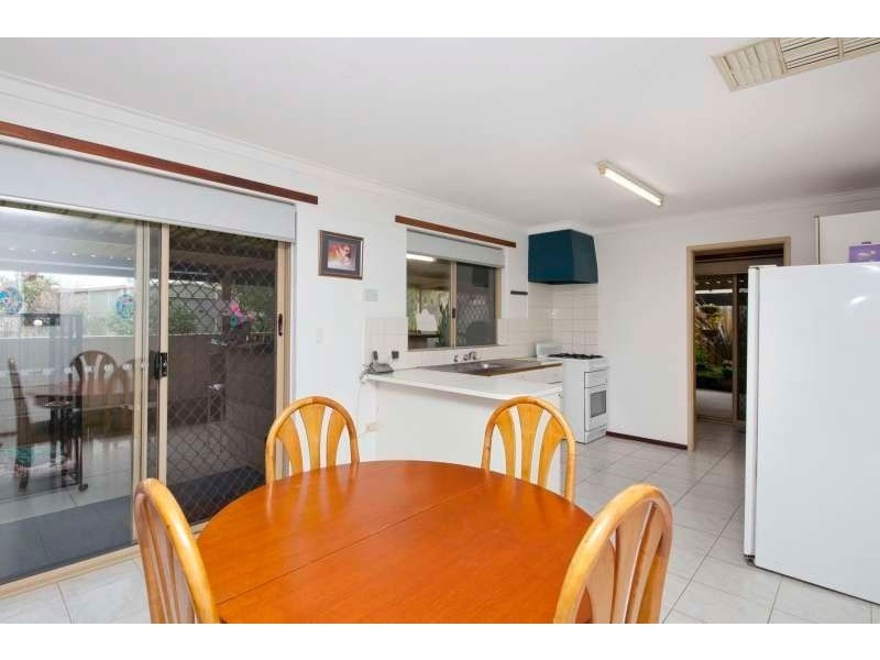 154 Elderberry Drive, South Lake WA 6164