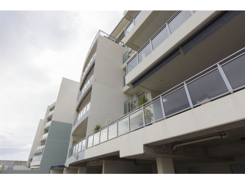 10/52 Rollinson Road, North Coogee WA 6163