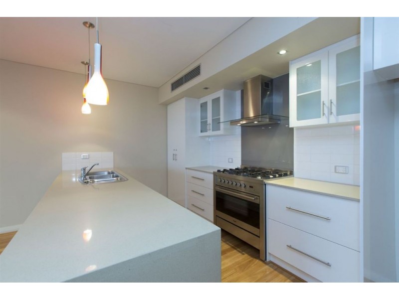 10/52 Rollinson Road, North Coogee WA 6163