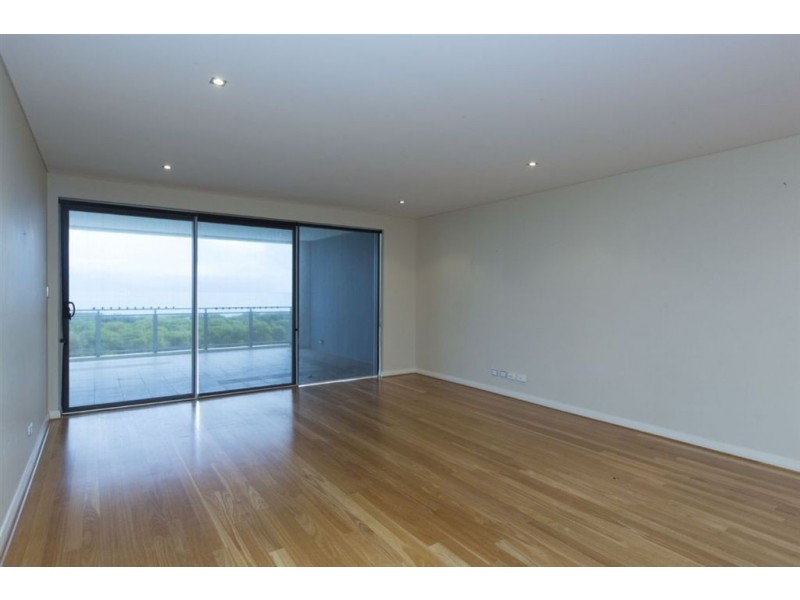 10/52 Rollinson Road, North Coogee WA 6163