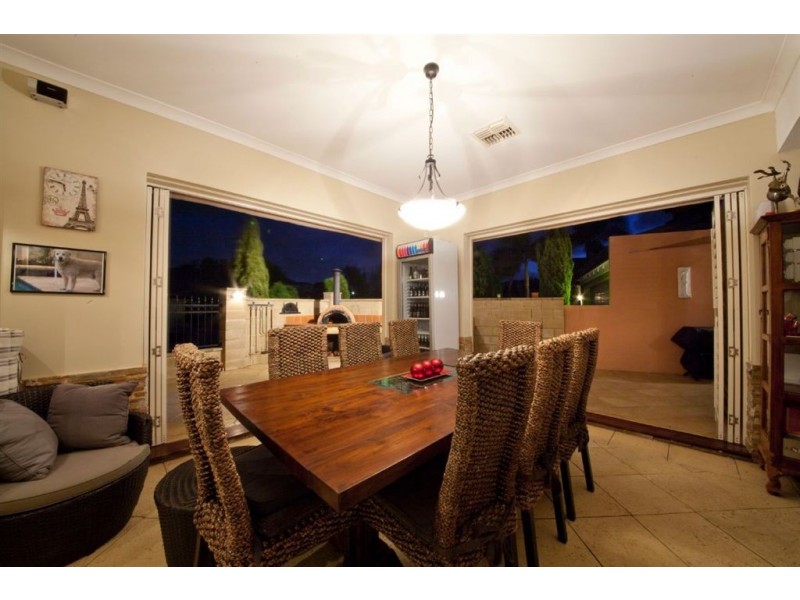 107 Glen Iris Drive, Jandakot WA 6164