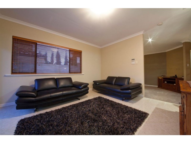107 Glen Iris Drive, Jandakot WA 6164