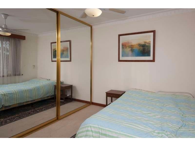 1 Pilgrim Way, Hamilton Hill WA 6163