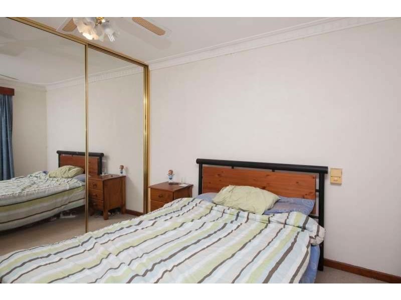 1 Pilgrim Way, Hamilton Hill WA 6163
