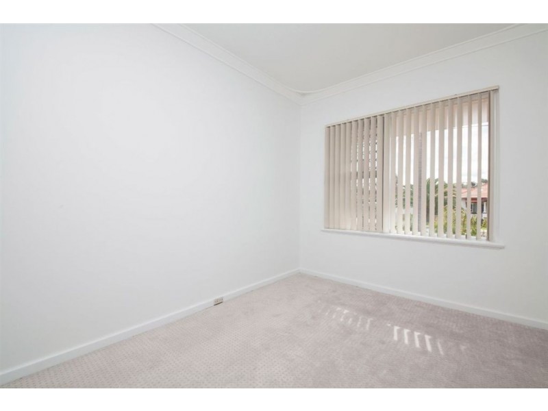 71 Edeline Street, Spearwood WA 6163