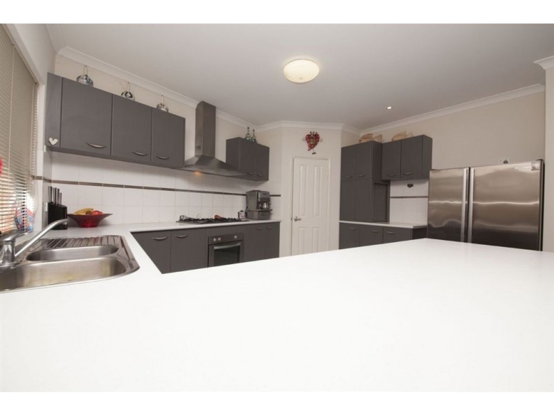 40 Redmond Road, Hamilton Hill WA 6163