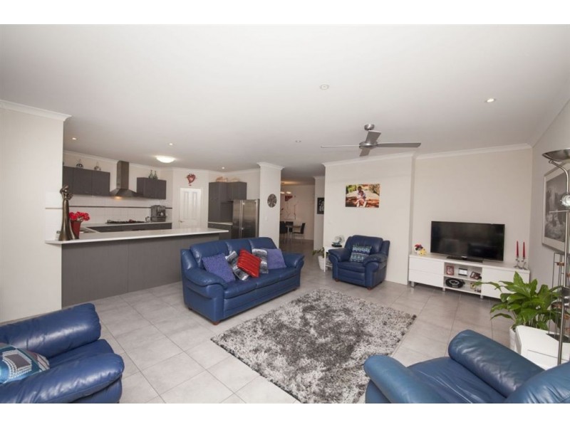 40 Redmond Road, Hamilton Hill WA 6163