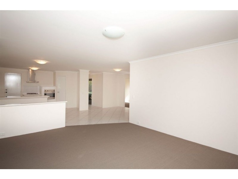 43 Hybanthus Loop, Beeliar WA 6164