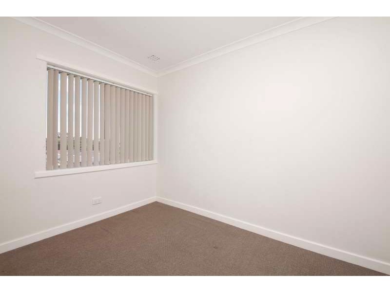 16 Watterton Place, Hamilton Hill WA 6163