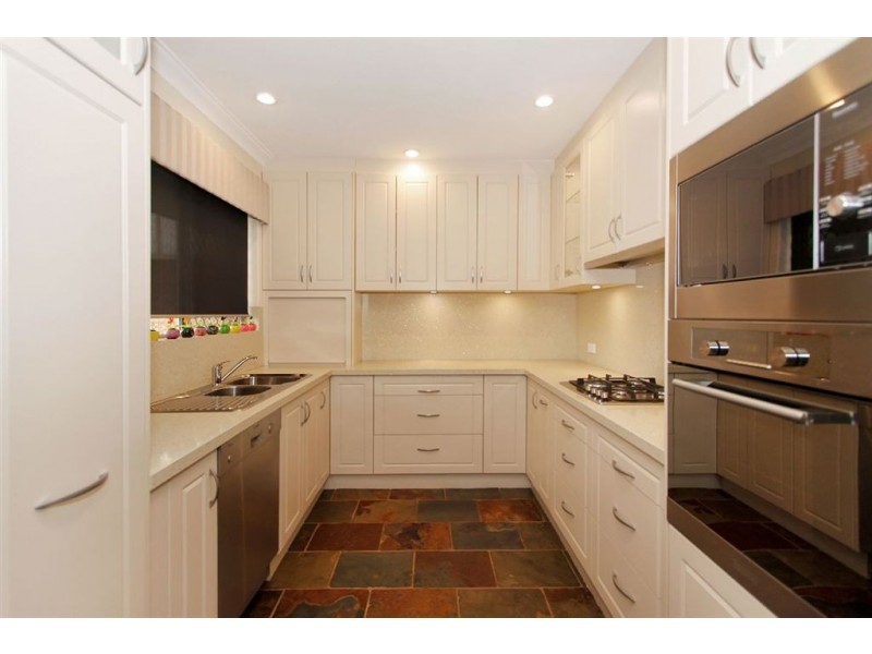 16 Newton Street, Spearwood WA 6163