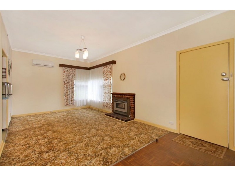 22 Ferdinand Crescent, Coolbellup WA 6163