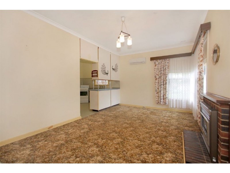 22 Ferdinand Crescent, Coolbellup WA 6163