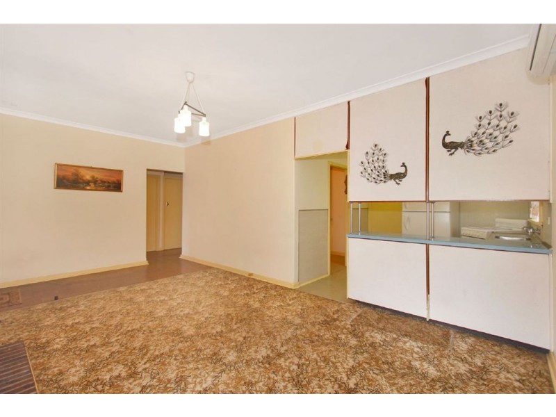 22 Ferdinand Crescent, Coolbellup WA 6163