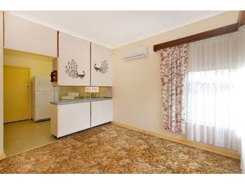 22 Ferdinand Crescent, Coolbellup WA 6163
