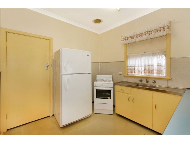 22 Ferdinand Crescent, Coolbellup WA 6163
