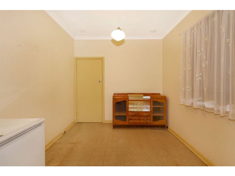 22 Ferdinand Crescent, Coolbellup WA 6163