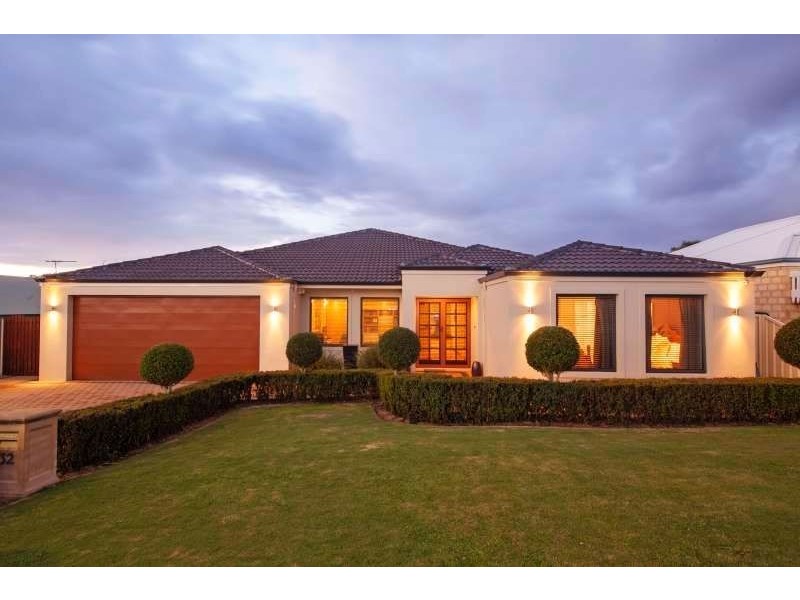 32 Forillion Avenue, Bibra Lake WA 6163