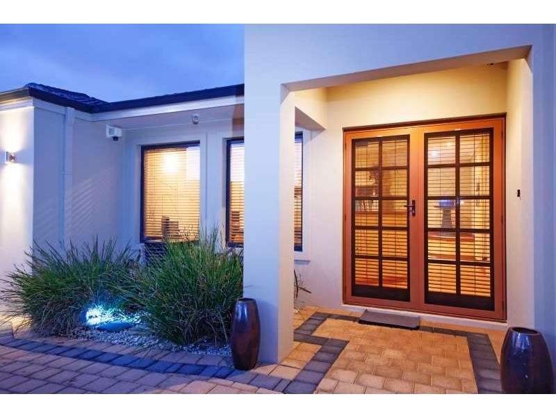 32 Forillion Avenue, Bibra Lake WA 6163