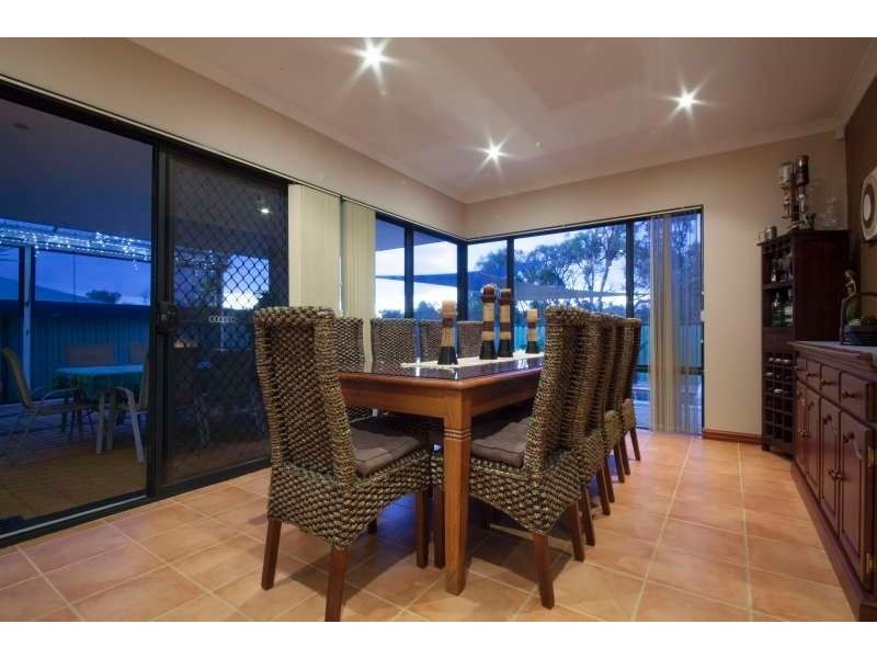 32 Forillion Avenue, Bibra Lake WA 6163