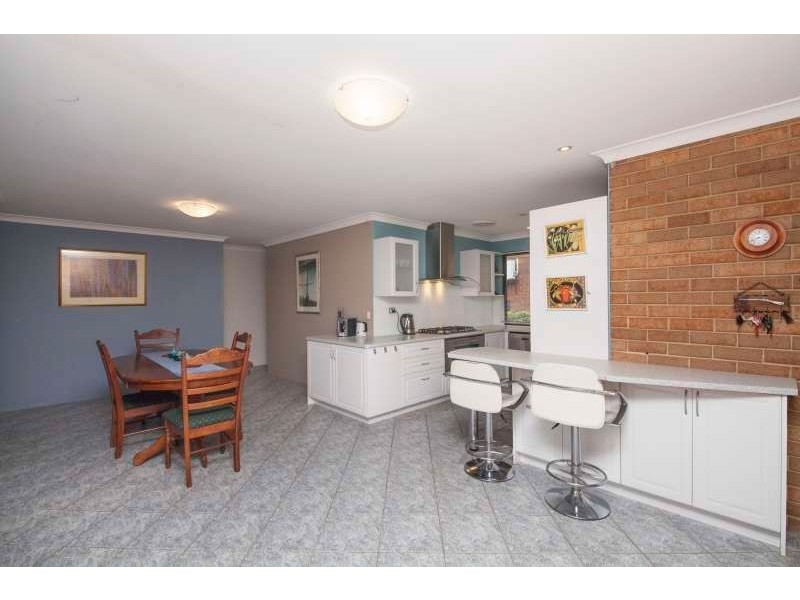 15 Aumerle Way, Spearwood WA 6163