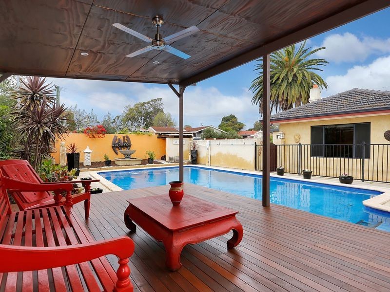 30 O’Connell Street, Hamilton Hill WA 6163