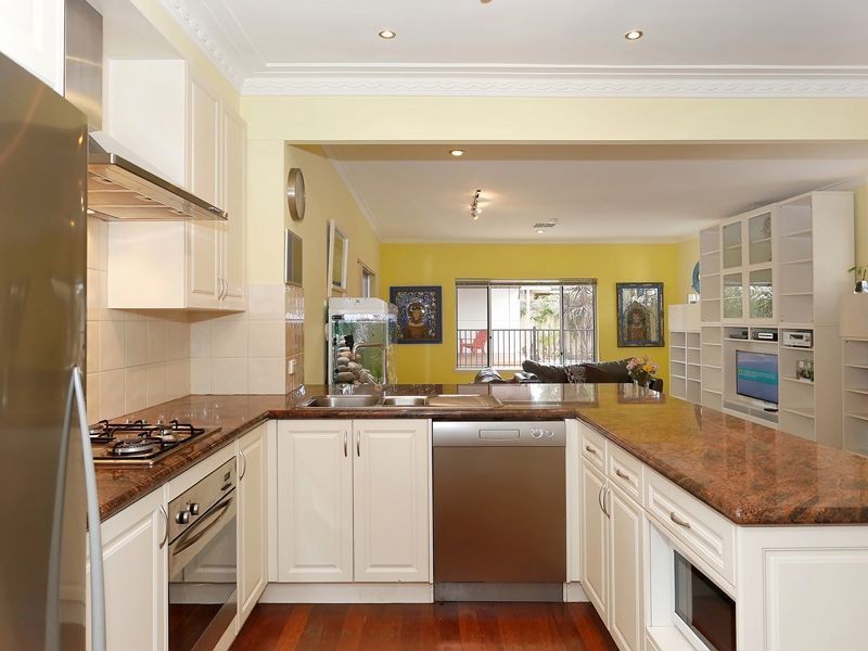 30 O’Connell Street, Hamilton Hill WA 6163