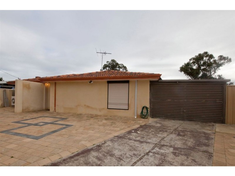 90 Newton Street, Spearwood WA 6163