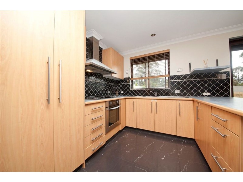 90 Newton Street, Spearwood WA 6163