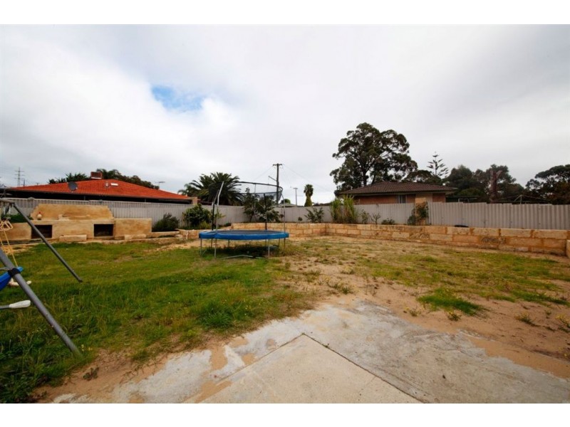 90 Newton Street, Spearwood WA 6163