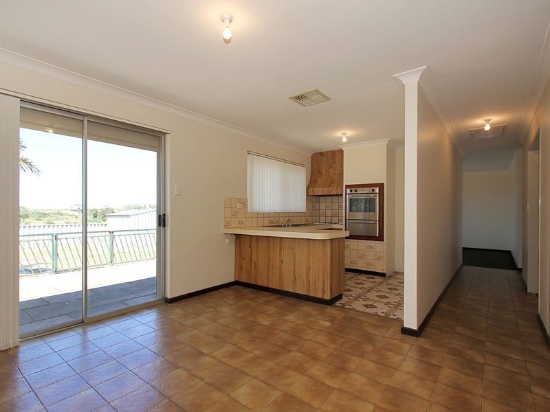 163 Dalison Avenue, Wattleup WA 6166