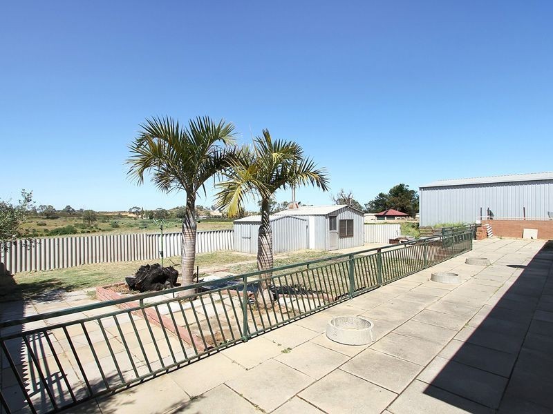 163 Dalison Avenue, Wattleup WA 6166