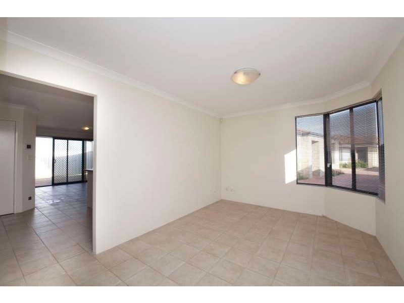 2/24 Bonito Place, Yangebup WA 6164