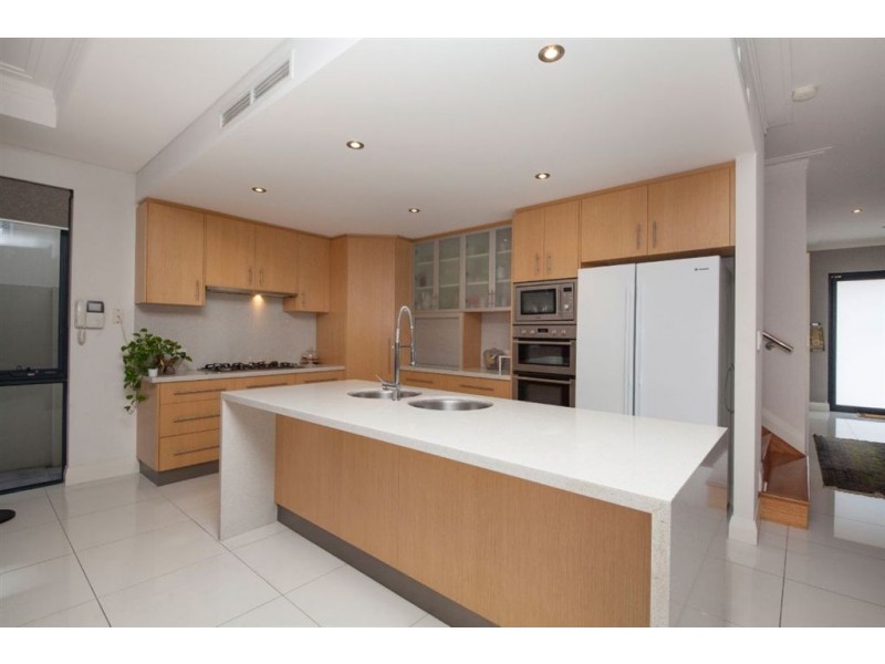 4G/4 Willcock Street, Ardross WA 6153
