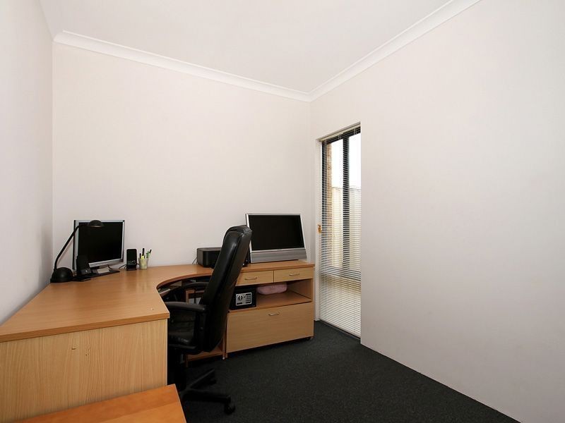 5/7 Crossville Way, Success WA 6164