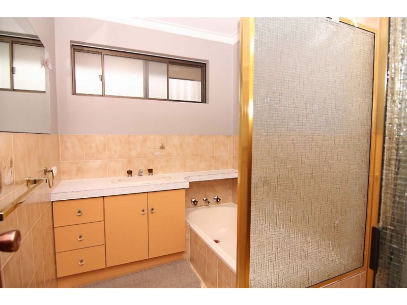 24 Bunyun Close, Spearwood WA 6163