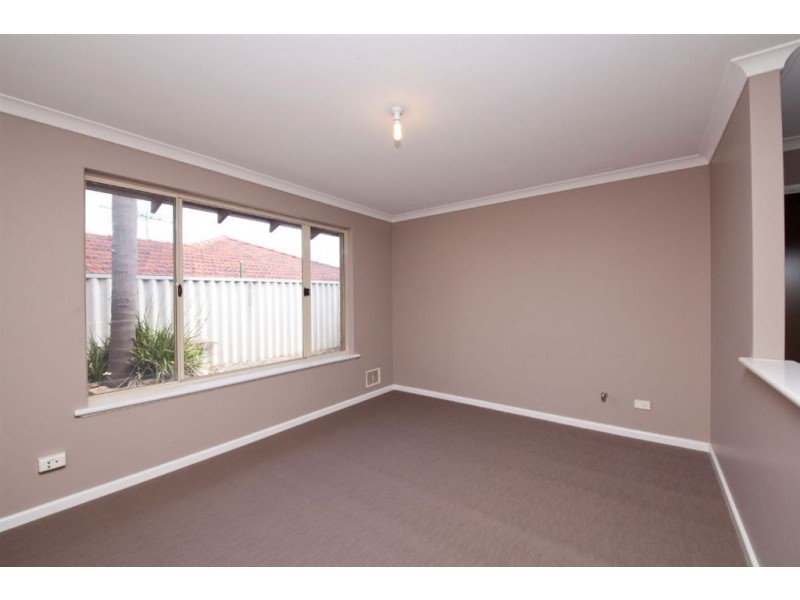 7/104 Forrest Road, Hamilton Hill WA 6163