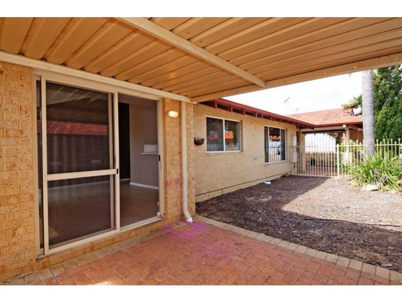 7/104 Forrest Road, Hamilton Hill WA 6163