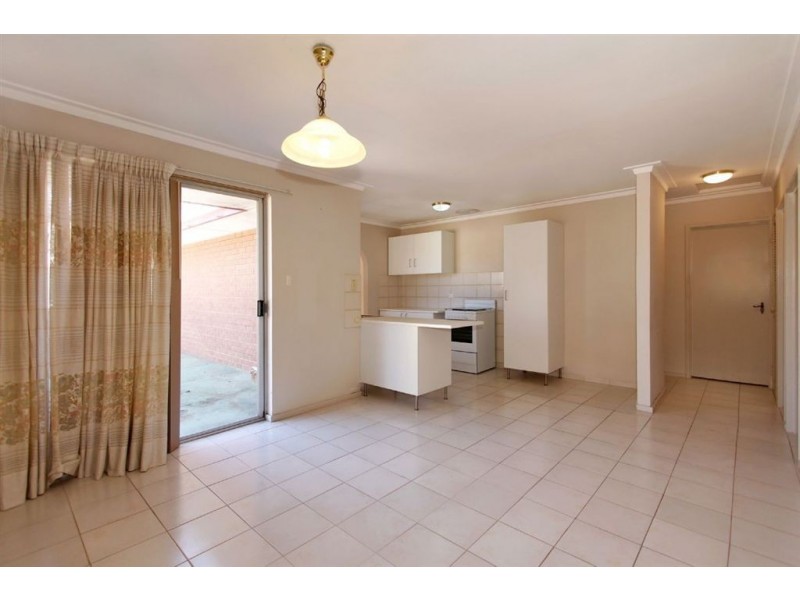 24 Hollis Street, Samson WA 6163